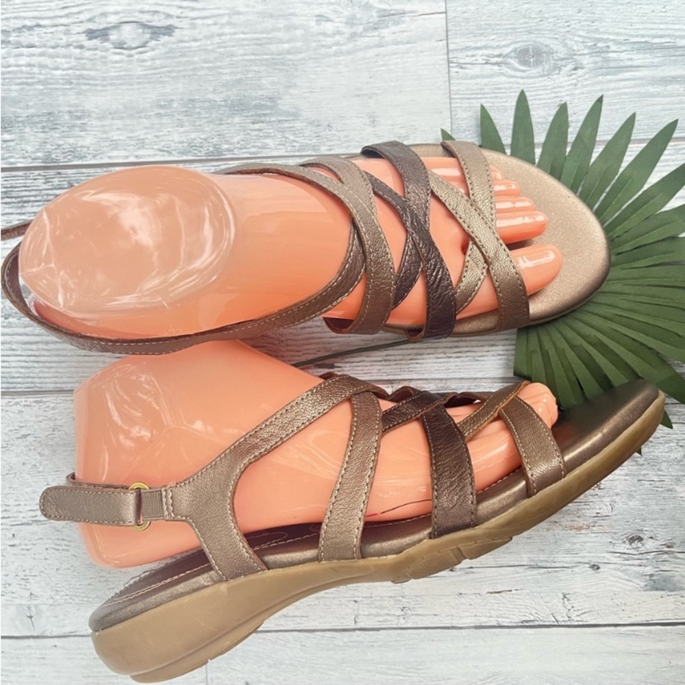 NATURAL SOUL BY NATURALIZER CHAMPAGNE STRAPPY VELCRO SANDALS